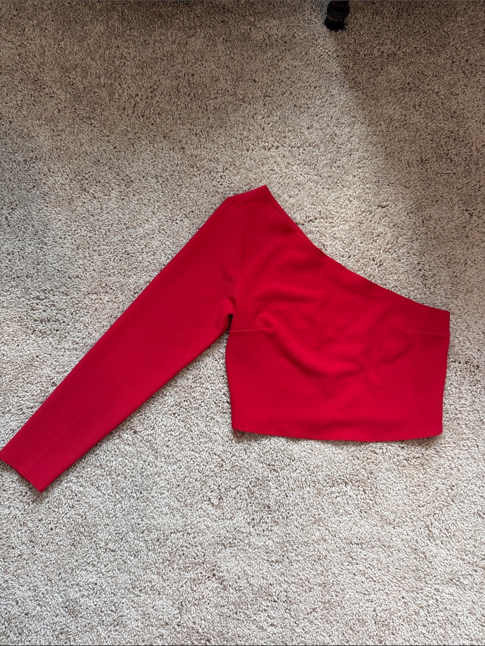 Abercrombie & Fitch Red One-Shoulder Crop Top